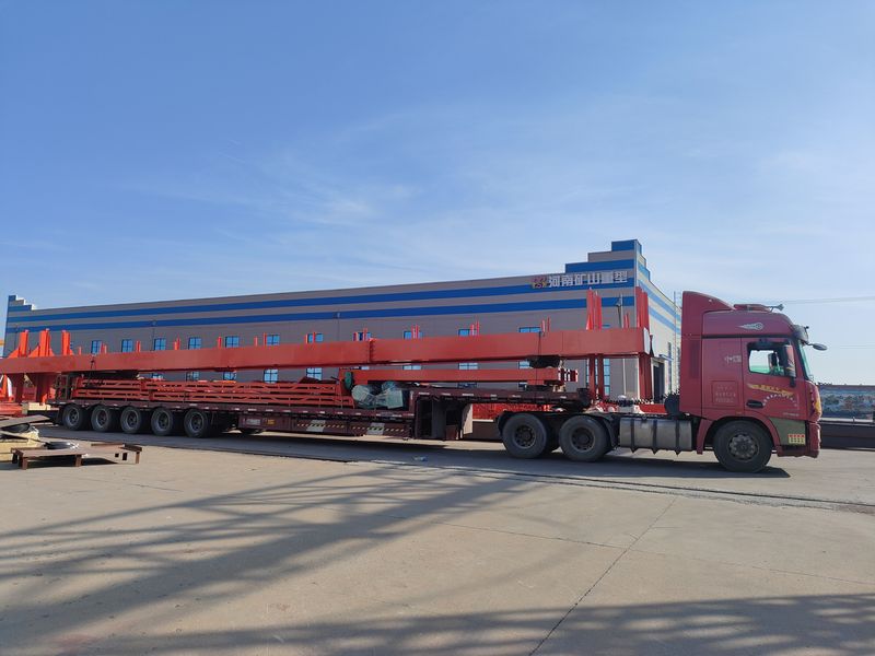 電動(dòng)葫蘆門式起重機(jī)  2臺(tái) MHxh10t—24m 制作完成，發(fā)往湖北交付客戶使用