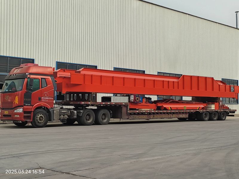 通用橋式起重機(jī) QDXX32/5t—19.5m 電動(dòng)單梁橋式起重機(jī) 2臺(tái) LD10t—16.5m 制作完成，發(fā)往河北石家莊交付客戶使用。
