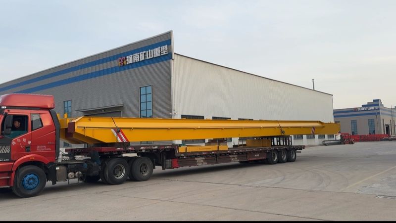 電動(dòng)葫蘆橋式起重機(jī) LH10t-27.95m 電動(dòng)單梁起重機(jī) LD5t—23.3m 制作完成，發(fā)往浙江省金華市交付客戶使用
